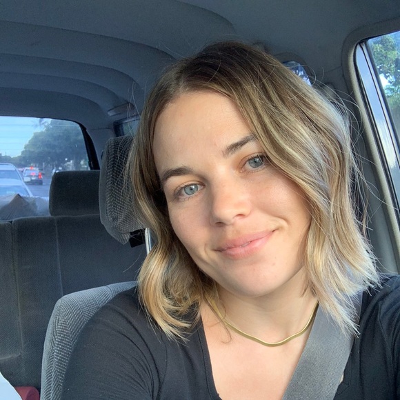 Meet your Posher, Bethany - Picture 1 of 1